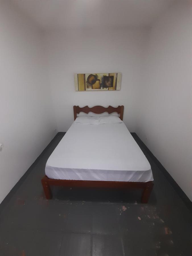 Perola House Hostel Guarujá Buitenkant foto